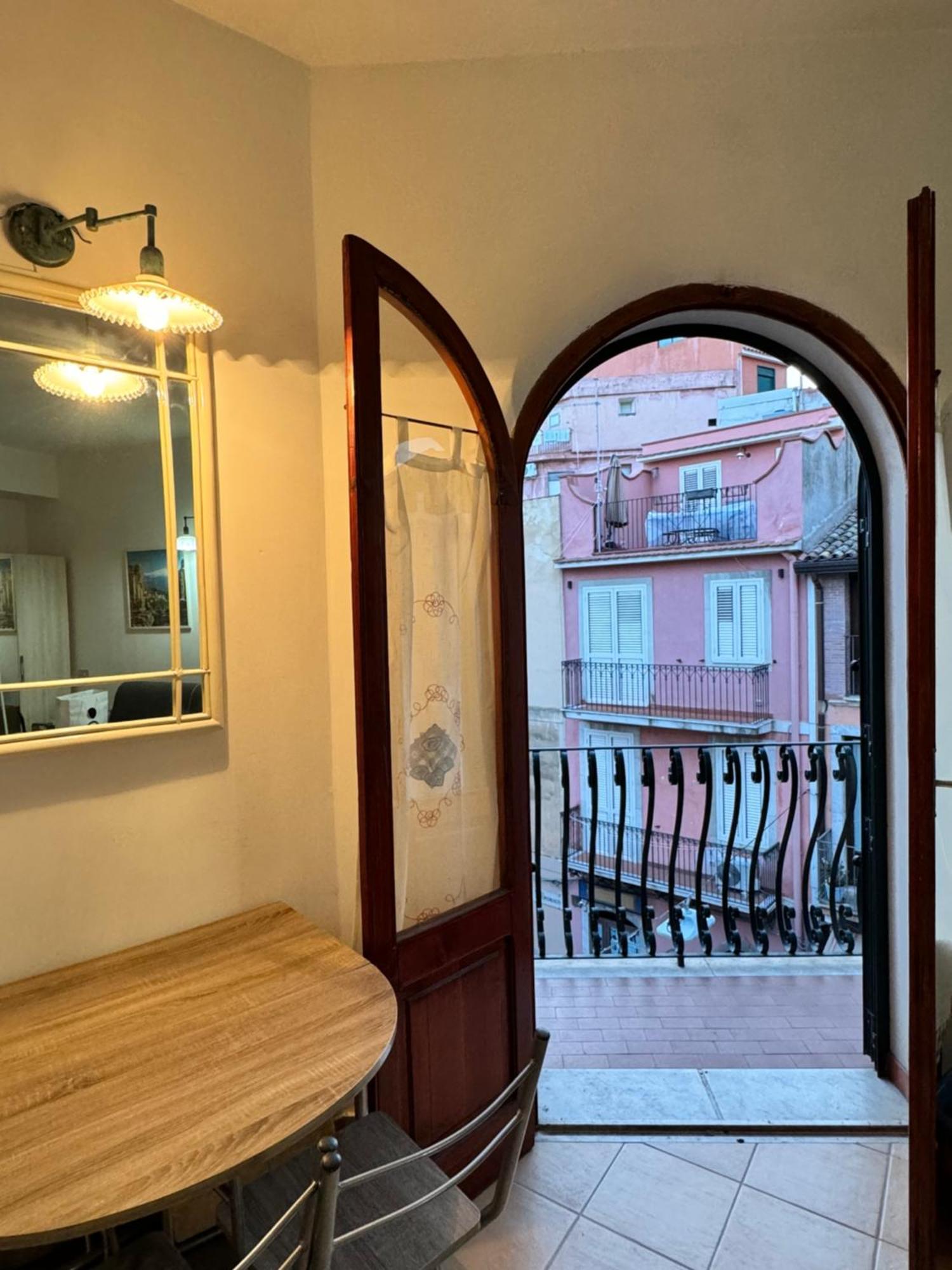 Taormina'S Sun Apartment 외부 사진